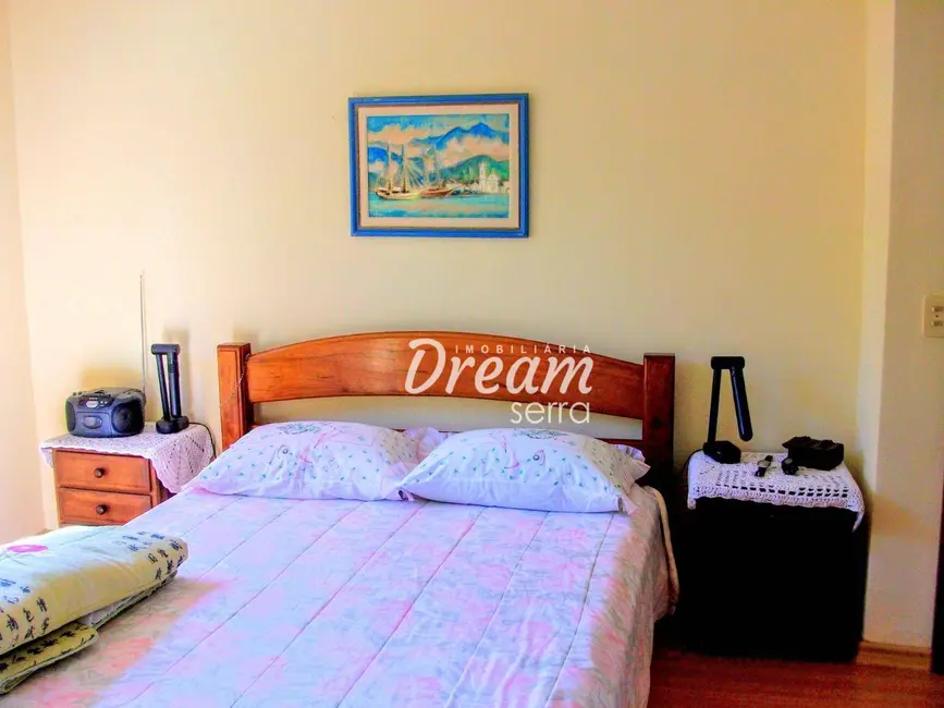 Casa de Condomínio com 4 quartos à venda, 1000m2 em Carlos Guinle, Teresopolis - RJ - imagem 5 Foto 5 de Casa de Condomínio com 4 quartos à venda, 1000m2 em Carlos Guinle, Teresopolis - RJ