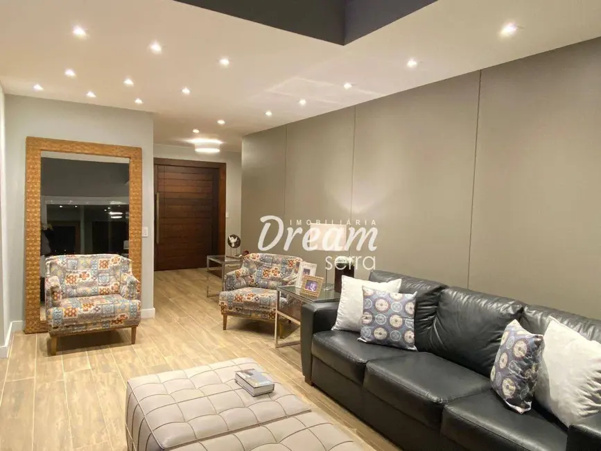 Casa de Condomínio com 4 quartos à venda, 285m2 em Vargem Grande, Teresopolis - RJ - imagem 4 Foto 4 de Casa de Condomínio com 4 quartos à venda, 285m2 em Vargem Grande, Teresopolis - RJ