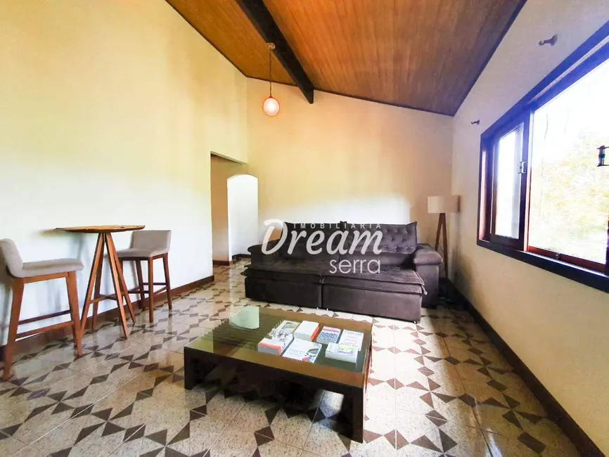 Casa com 2 quartos à venda, 543m2 em Parque do Ingá, Teresopolis - RJ - imagem 4 Foto 4 de Casa com 2 quartos à venda, 543m2 em Parque do Ingá, Teresopolis - RJ