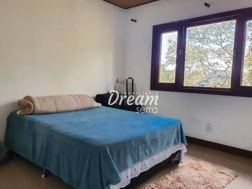 Casa com 2 quartos à venda, 543m2 em Parque do Ingá, Teresopolis - RJ - imagem 8 Foto 8 de Casa com 2 quartos à venda, 543m2 em Parque do Ingá, Teresopolis - RJ