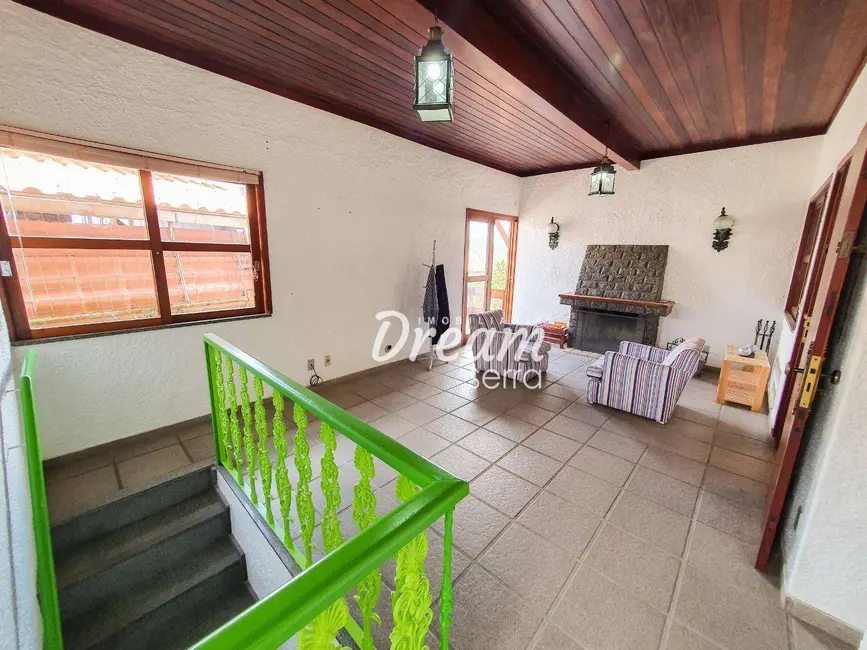 Foto 8 de Casa de Condomínio com 3 quartos à venda, 130m2 em Iucas, Teresopolis - RJ