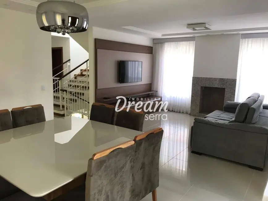 Foto 2 de Casa de Condomínio com 4 quartos à venda, 350m2 em Vargem Grande, Teresopolis - RJ