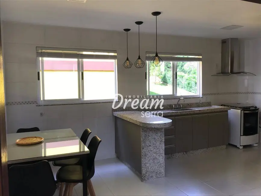 Foto 6 de Casa de Condomínio com 4 quartos à venda, 350m2 em Vargem Grande, Teresopolis - RJ