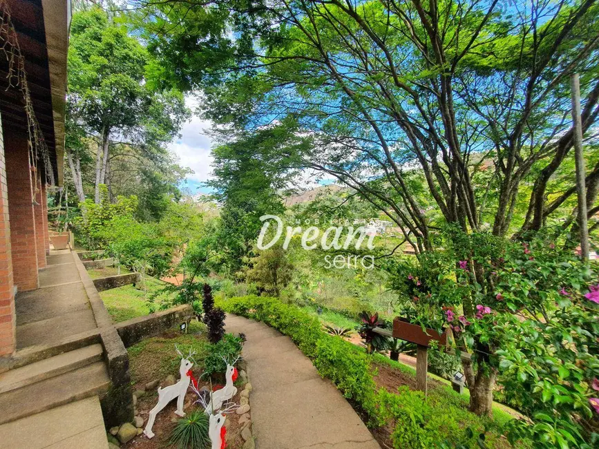 Foto 8 de Casa com 3 quartos à venda, 1165m2 em Albuquerque, Teresopolis - RJ