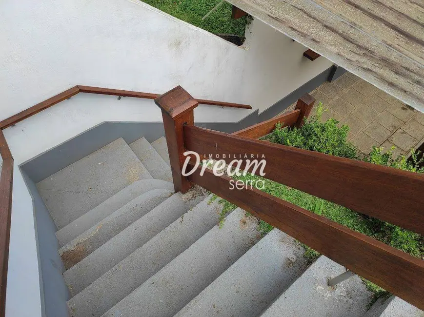 Casa com 3 quartos à venda, 3910m2 em Albuquerque, Teresopolis - RJ - imagem 8 Foto 8 de Casa com 3 quartos à venda, 3910m2 em Albuquerque, Teresopolis - RJ