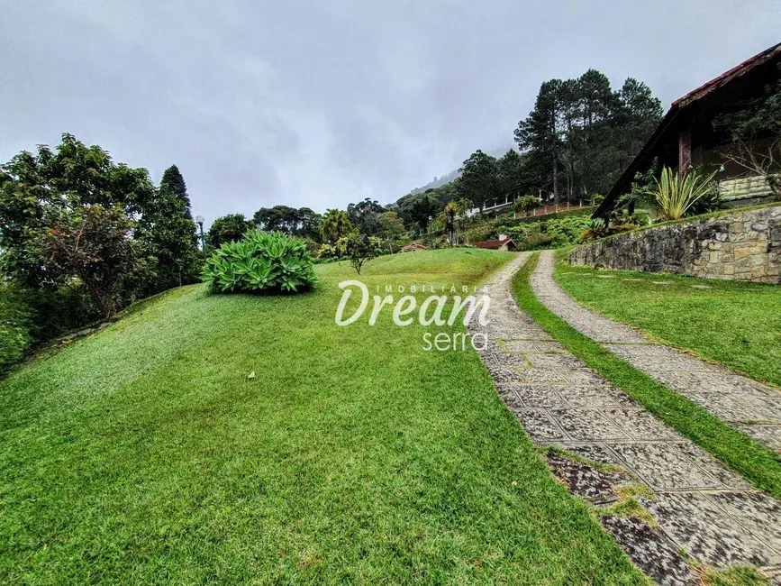 Foto 2 de Casa com 5 quartos à venda, 2400m2 em Iucas, Teresopolis - RJ