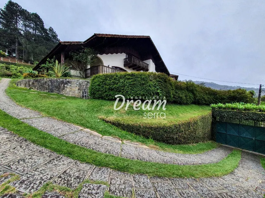 Foto 1 de Casa com 5 quartos à venda, 2400m2 em Iucas, Teresopolis - RJ
