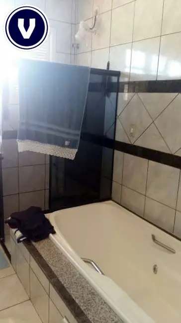 Casa com 5 quartos à venda, 400m2 em Sapiranga, Fortaleza - CE - imagem 4 Foto 4 de Casa com 5 quartos à venda, 400m2 em Sapiranga, Fortaleza - CE