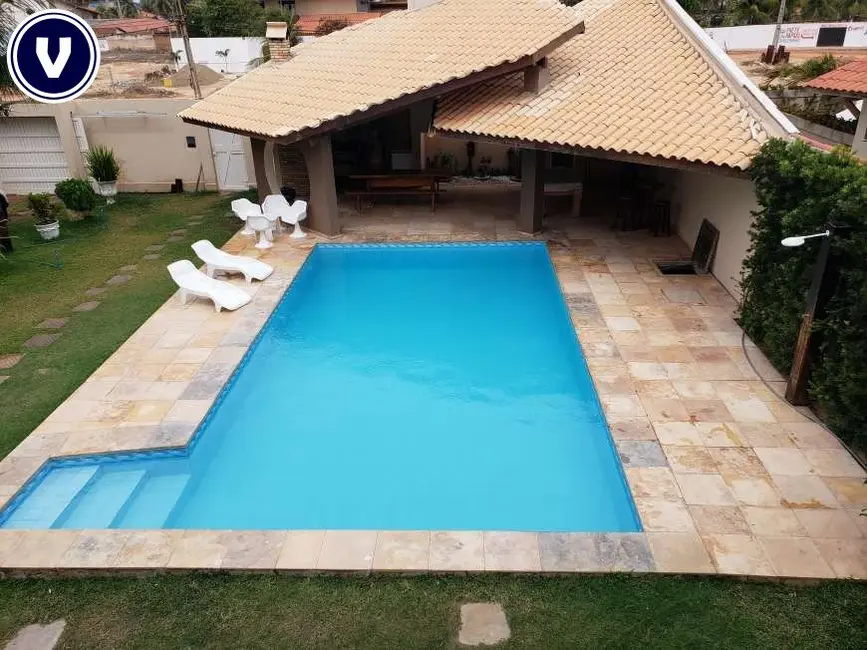 Foto 5 de Casa com 10 quartos para alugar, 400m2 em Aquiraz - CE