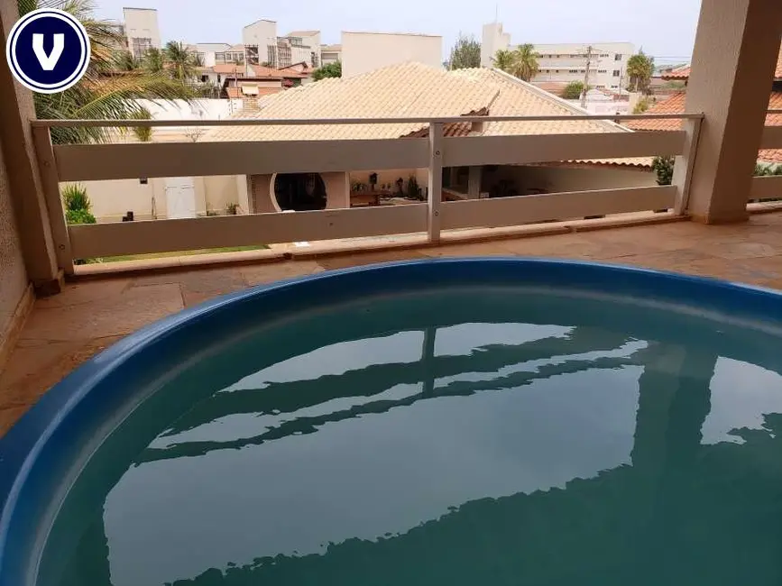 Foto 6 de Casa com 10 quartos para alugar, 400m2 em Aquiraz - CE