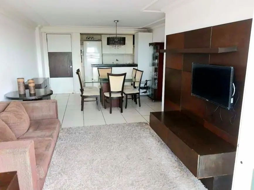Foto 2 de Apartamento com 3 quartos à venda, 70m2 em Engenheiro Luciano Cavalcante, Fortaleza - CE