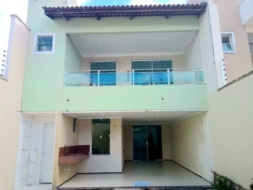 Foto 1 de Casa com 4 quartos à venda, 228m2 em Cidade dos Funcionários, Fortaleza - CE