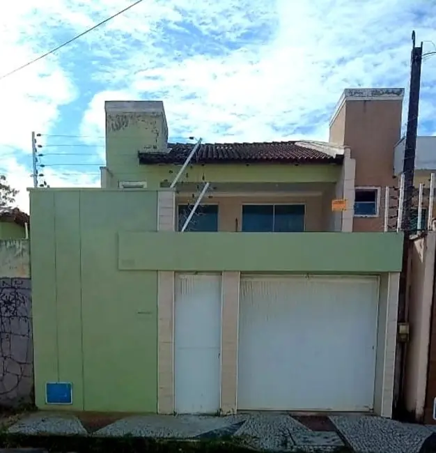 Foto 2 de Casa com 4 quartos à venda, 228m2 em Cidade dos Funcionários, Fortaleza - CE