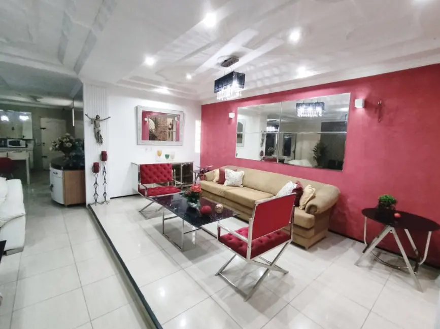 Foto 2 de Casa com 9 quartos à venda, 960m2 em Centro, Fortaleza - CE
