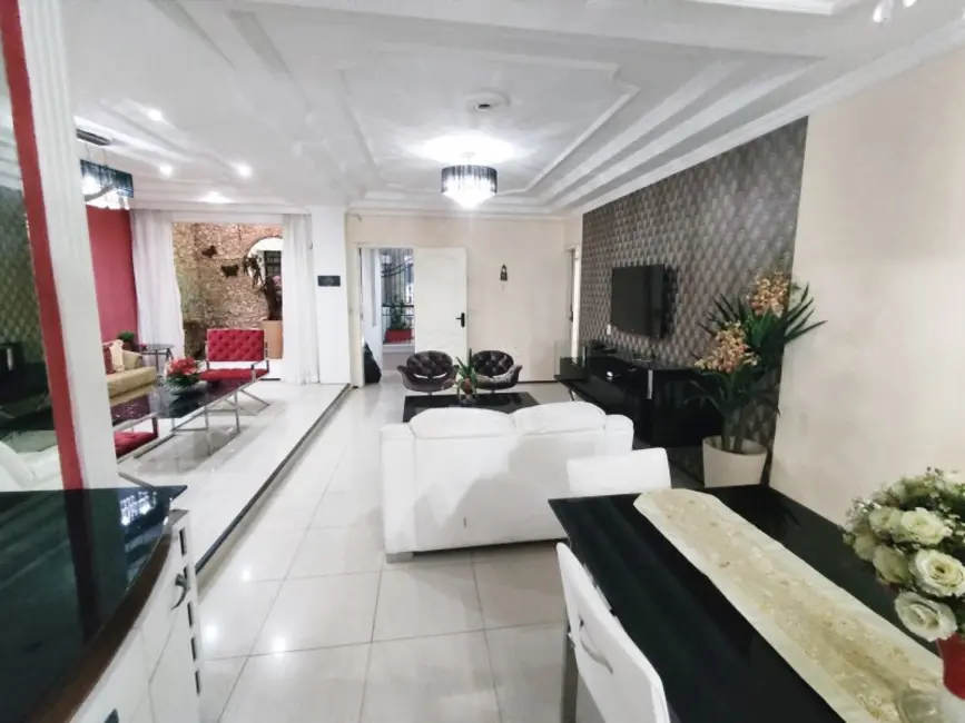 Casa com 9 quartos à venda, 960m2 em Centro, Fortaleza - CE - imagem 4 Foto 4 de Casa com 9 quartos à venda, 960m2 em Centro, Fortaleza - CE
