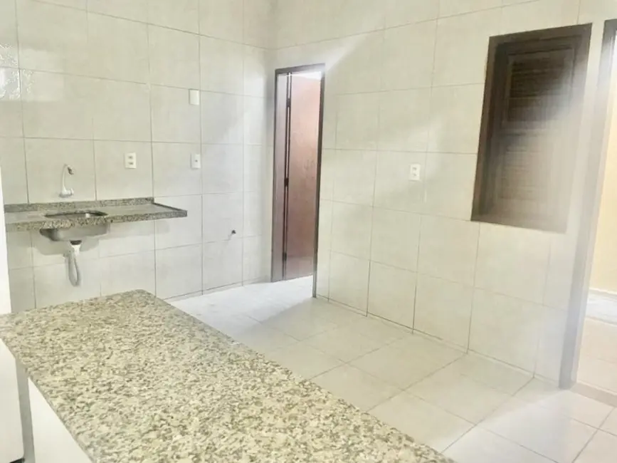 Casa com 3 quartos à venda, 141m2 em Engenheiro Luciano Cavalcante, Fortaleza - CE - imagem 6 Foto 6 de Casa com 3 quartos à venda, 141m2 em Engenheiro Luciano Cavalcante, Fortaleza - CE