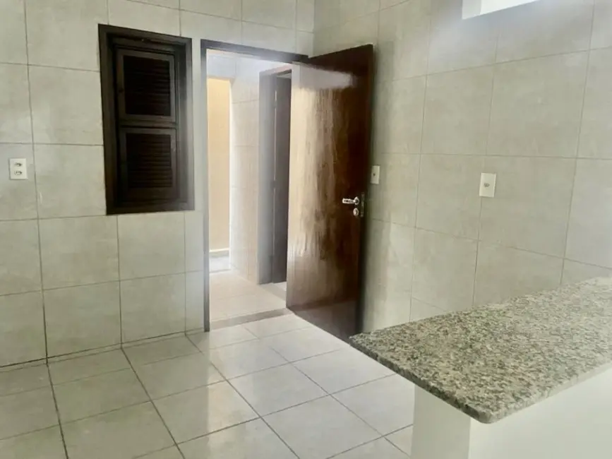 Casa com 3 quartos à venda, 141m2 em Engenheiro Luciano Cavalcante, Fortaleza - CE - imagem 8 Foto 8 de Casa com 3 quartos à venda, 141m2 em Engenheiro Luciano Cavalcante, Fortaleza - CE