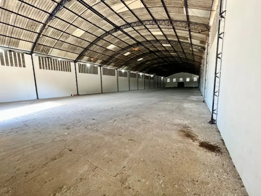 Armazém / Galpão para alugar, 1600m2 em Parque Albano (Jurema), Caucaia - CE - imagem 7 Foto 7 de Armazém / Galpão para alugar, 1600m2 em Parque Albano (Jurema), Caucaia - CE