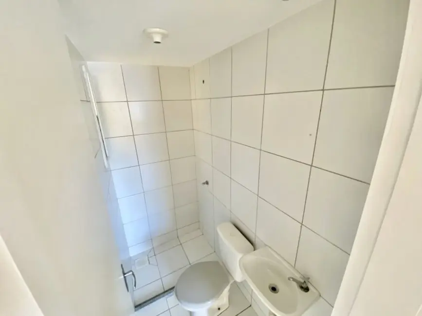 Foto 3 de Apartamento com 3 quartos à venda, 65m2 em Centro, Aquiraz - CE