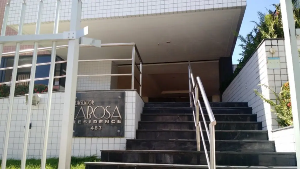 Foto 3 de Apartamento com 2 quartos à venda, 71m2 em Meireles, Fortaleza - CE