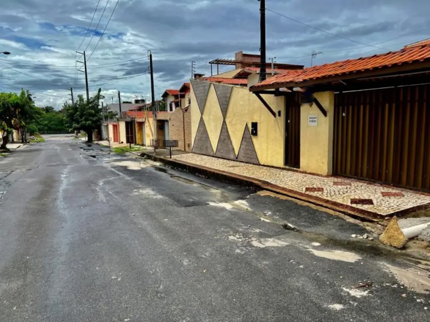 Foto 2 de Casa com 4 quartos à venda, 432m2 em Fortaleza - CE