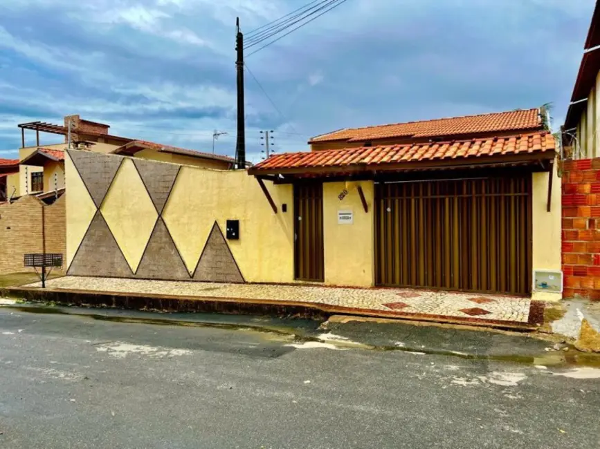 Foto 1 de Casa com 4 quartos à venda, 432m2 em Fortaleza - CE