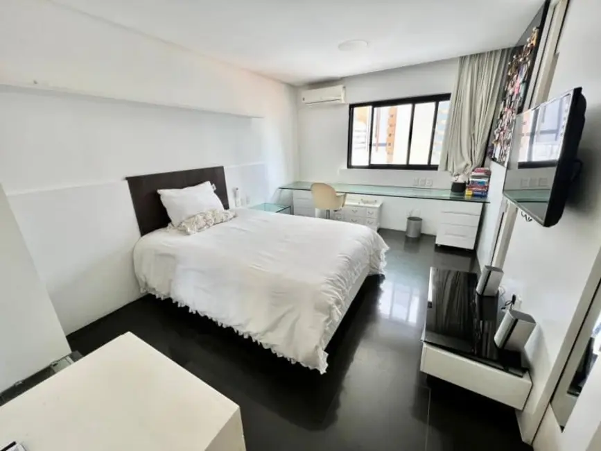 Foto 8 de Apartamento com 3 quartos à venda, 290m2 em Meireles, Fortaleza - CE