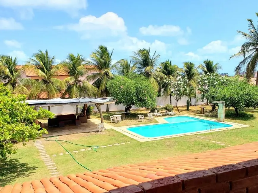 Foto 4 de Casa com 8 quartos à venda, 36m2 em Aquiraz - CE