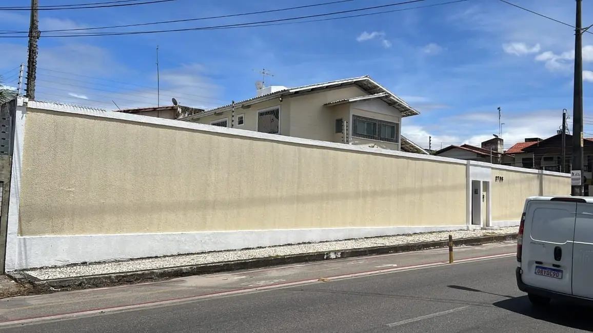 Casa com 4 quartos à venda, 428m2 em Parque Manibura, Fortaleza - CE - imagem 2 Foto 2 de Casa com 4 quartos à venda, 428m2 em Parque Manibura, Fortaleza - CE