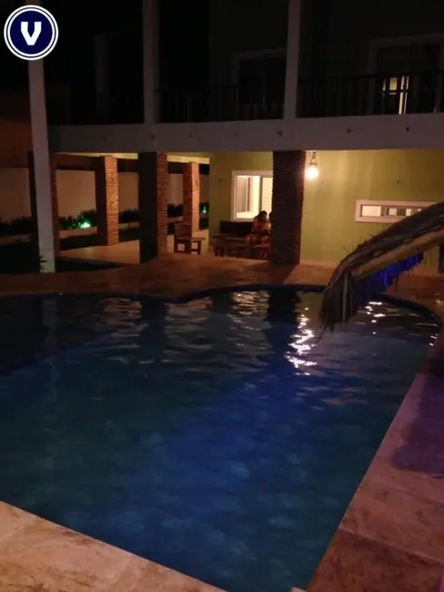 Foto 9 de Casa com 10 quartos à venda, 300m2 em Aquiraz - CE