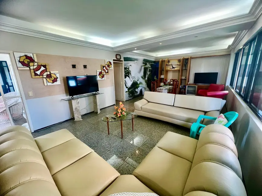 Foto 1 de Casa com 3 quartos à venda, 140m2 em Meireles, Fortaleza - CE