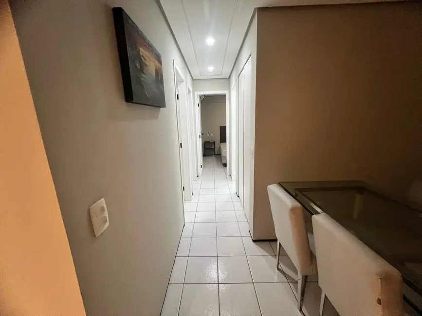 Foto 7 de Apartamento com 3 quartos à venda, 70m2 em Meireles, Fortaleza - CE