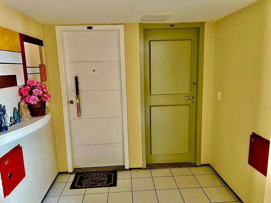 Foto 4 de Apartamento com 3 quartos à venda, 70m2 em Meireles, Fortaleza - CE