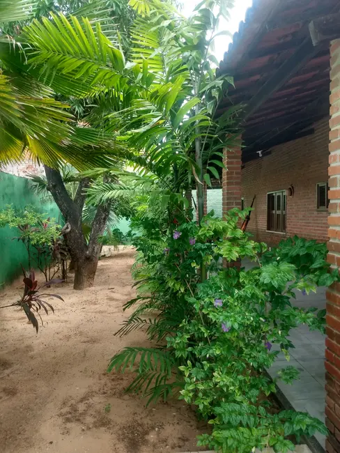 Foto 3 de Casa com 1 quarto à venda, 210m2 em Cascavel - CE