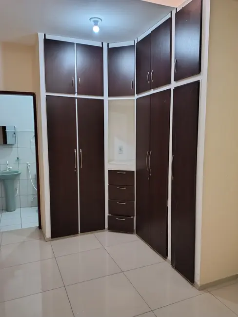 Casa com 2 quartos à venda, 170m2 em Prefeito José Walter, Fortaleza - CE - imagem 5 Foto 5 de Casa com 2 quartos à venda, 170m2 em Prefeito José Walter, Fortaleza - CE