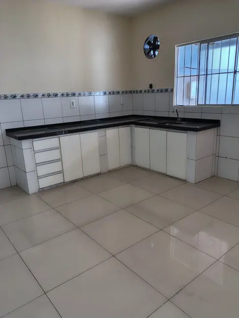 Casa com 2 quartos à venda, 170m2 em Prefeito José Walter, Fortaleza - CE - imagem 8 Foto 8 de Casa com 2 quartos à venda, 170m2 em Prefeito José Walter, Fortaleza - CE