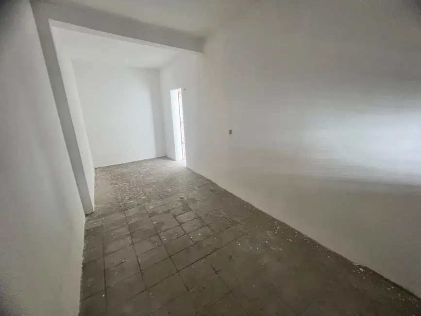Foto 4 de Casa com 6 quartos à venda, 250m2 em Jardim América, Fortaleza - CE