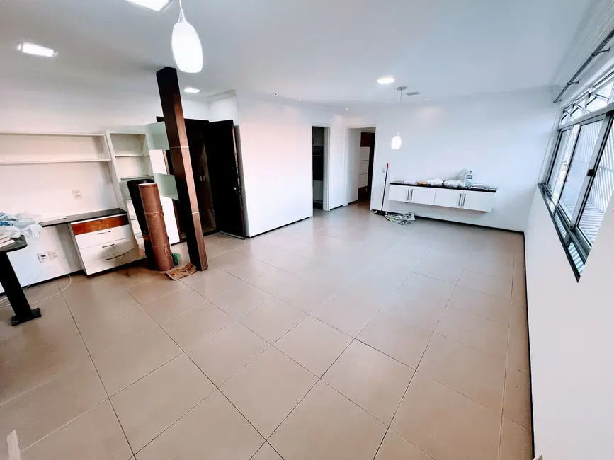 Apartamento com 3 quartos à venda, 90m2 em Fátima, Fortaleza - CE - imagem 4 Foto 4 de Apartamento com 3 quartos à venda, 90m2 em Fátima, Fortaleza - CE