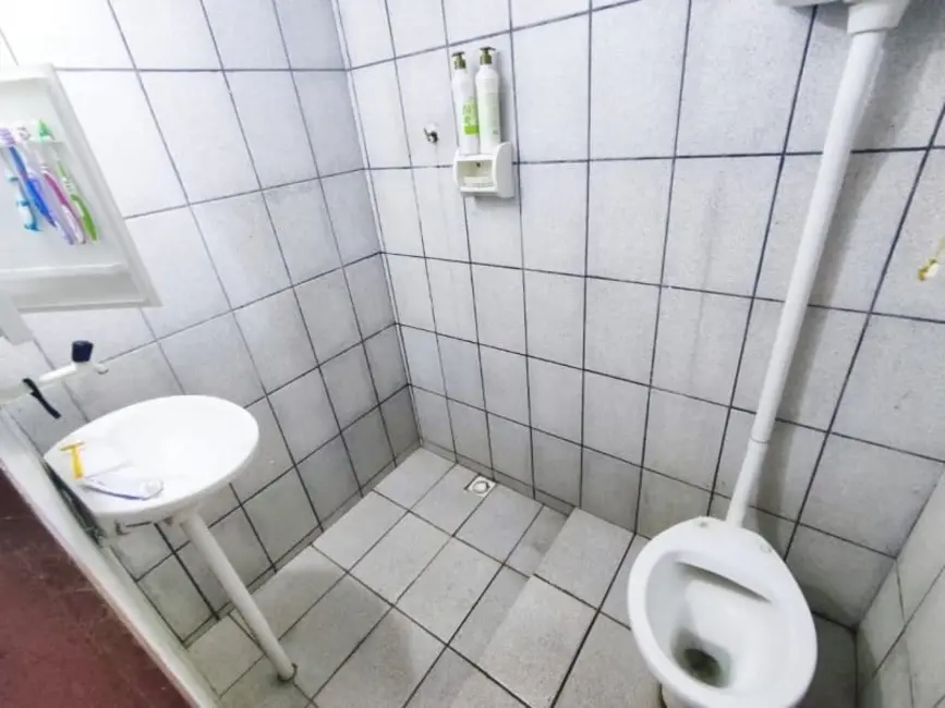 Casa com 2 quartos à venda, 400m2 em Centro, Itapaje - CE - imagem 8 Foto 8 de Casa com 2 quartos à venda, 400m2 em Centro, Itapaje - CE