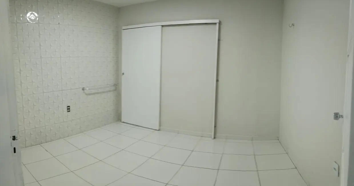 Foto 4 de Casa com 2 quartos à venda, 81m2 em Centro, Fortaleza - CE