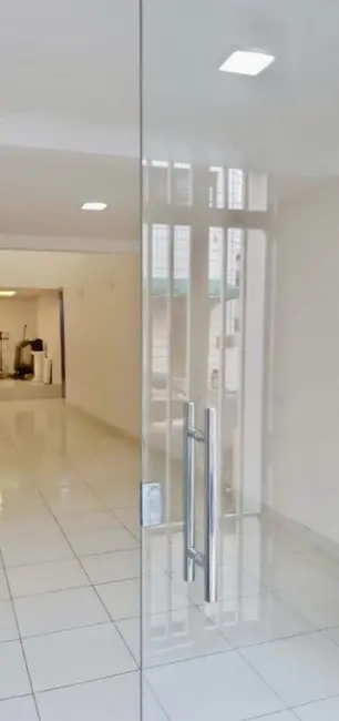 Casa com 3 quartos à venda, 166m2 em Centro, Fortaleza - CE - imagem 4 Foto 4 de Casa com 3 quartos à venda, 166m2 em Centro, Fortaleza - CE