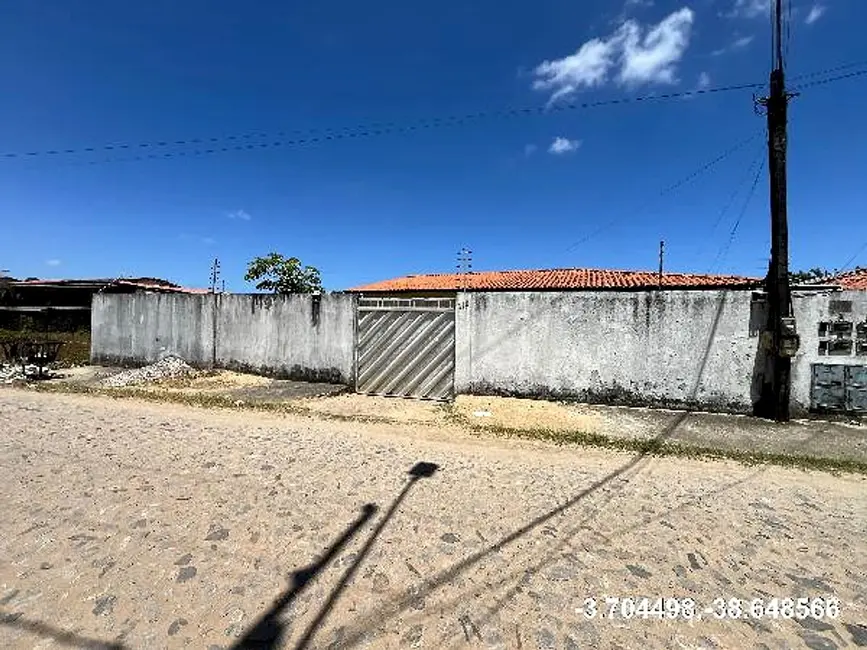 Foto 1 de Casa com 3 quartos à venda, 70m2 em Camurupim, Caucaia - CE