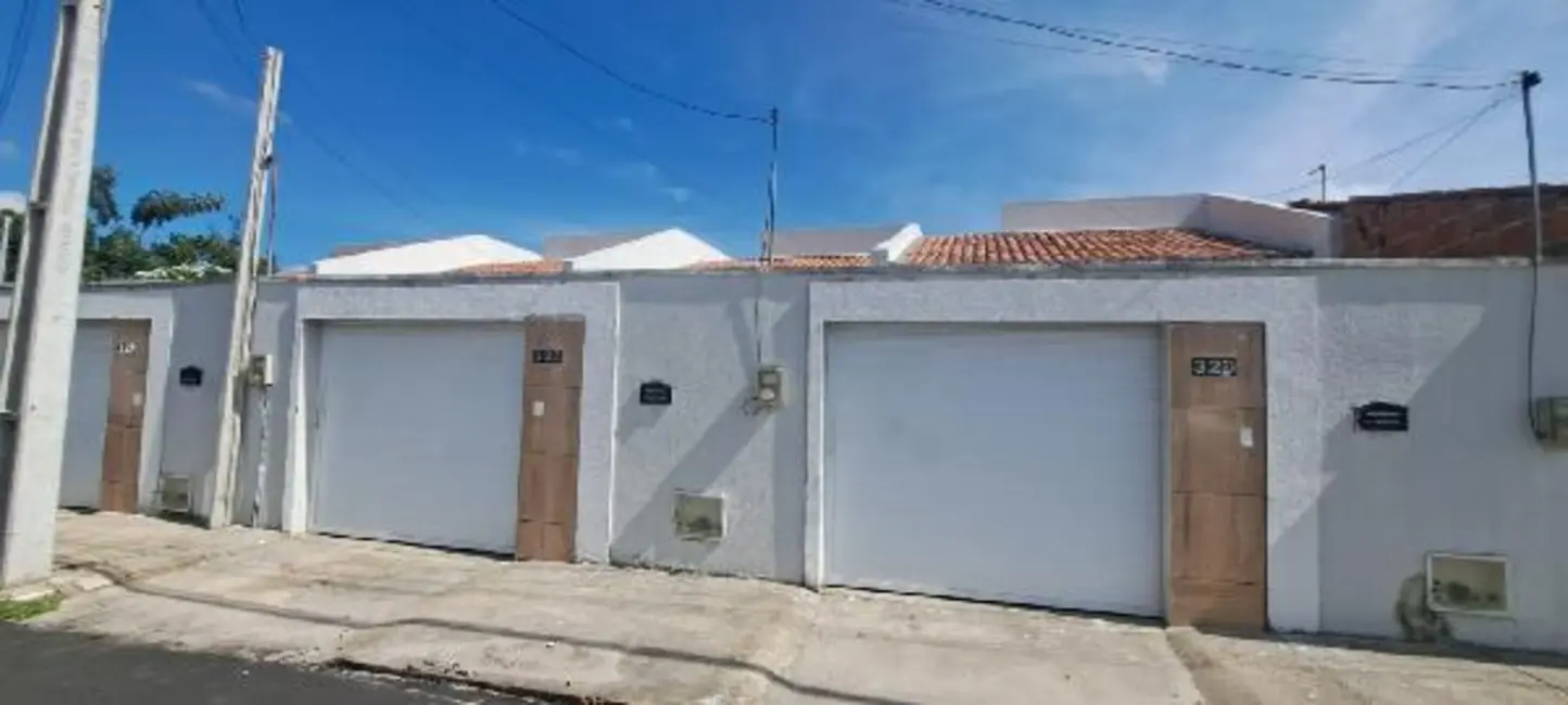 Casa com 2 quartos à venda, 72m2 em Mal Cozinhado, Horizonte - CE - imagem 1 Foto 1 de Casa com 2 quartos à venda, 72m2 em Mal Cozinhado, Horizonte - CE