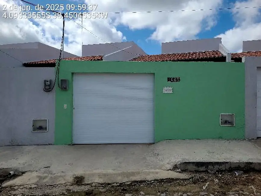 Foto 1 de Casa com 2 quartos à venda, 66m2 em Vertente, Horizonte - CE