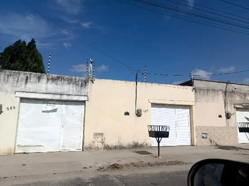 Foto 1 de Casa com 2 quartos à venda, 75m2 em Buenos Aires, Horizonte - CE