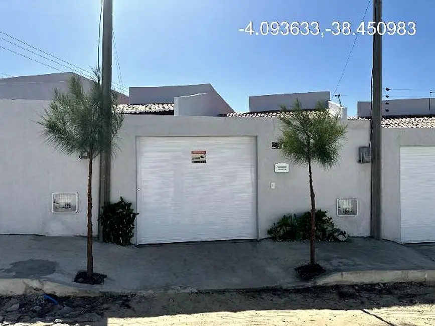 Foto 1 de Casa com 2 quartos à venda, 66m2 em Vertente, Horizonte - CE