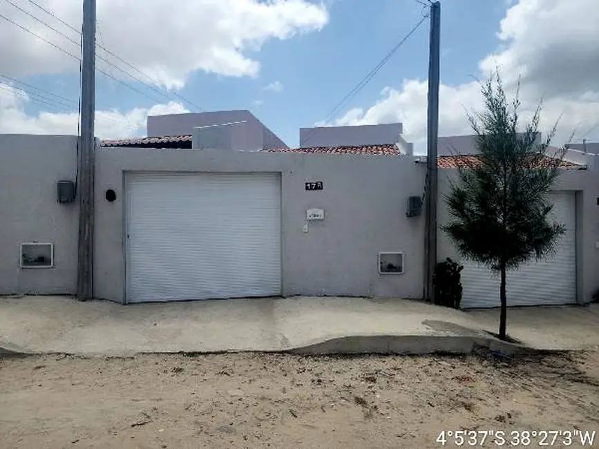 Foto 1 de Casa com 2 quartos à venda, 66m2 em Vertente, Horizonte - CE