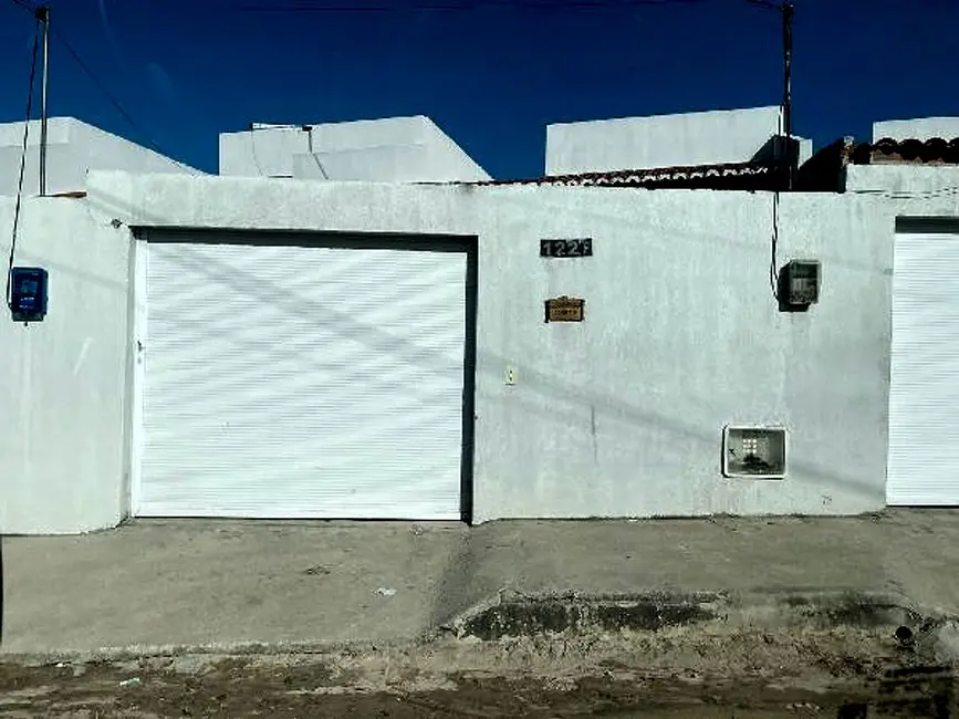 Foto 1 de Casa com 2 quartos à venda, 66m2 em Vertente, Horizonte - CE