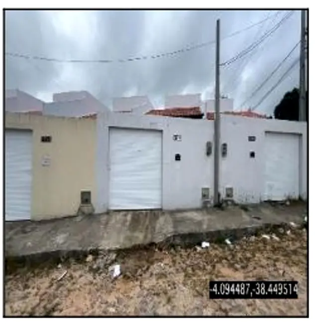 Foto 2 de Casa com 2 quartos à venda, 66m2 em Vertente, Horizonte - CE