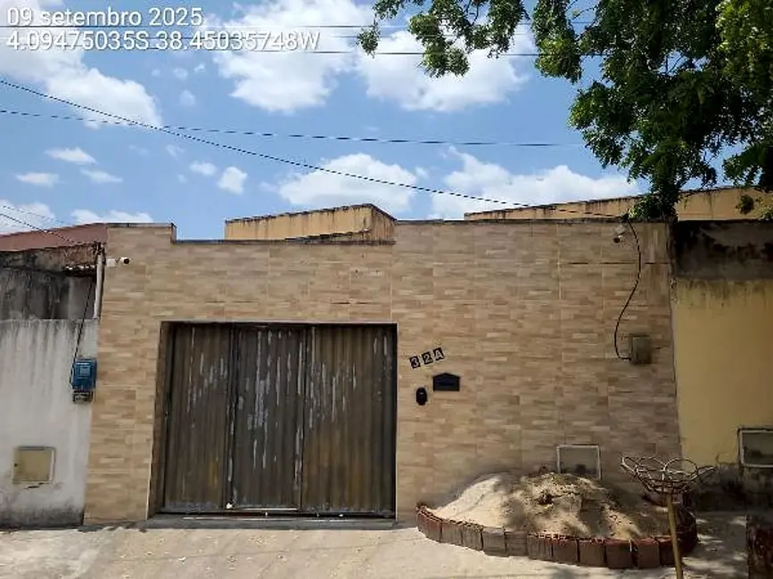 Foto 1 de Casa com 2 quartos à venda, 58m2 em Vertente, Horizonte - CE